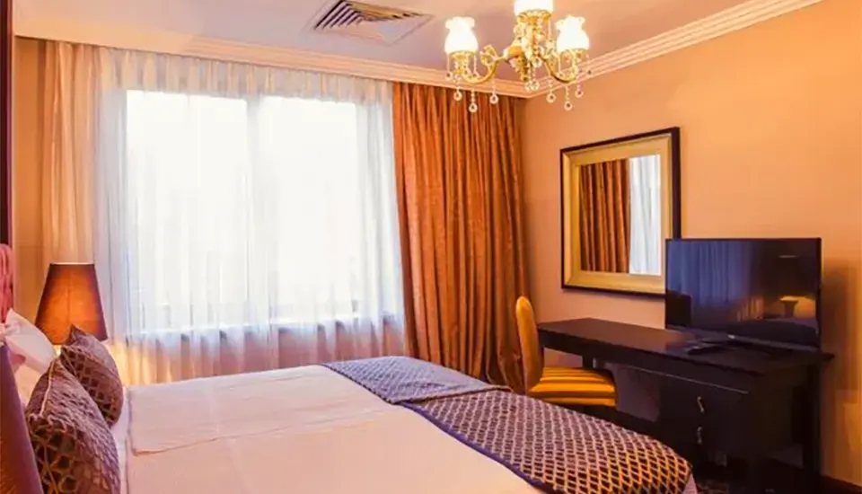 هتل اینتوریست پالاس باتومی